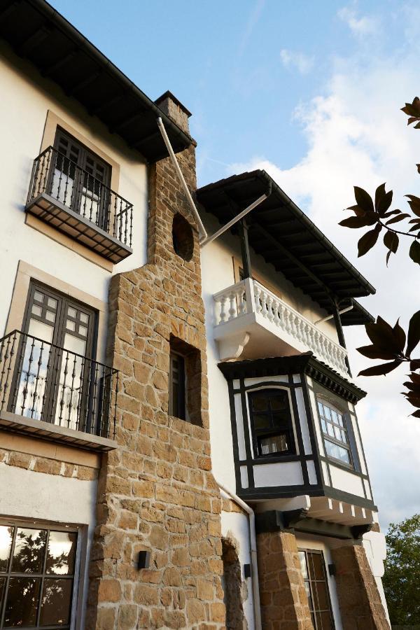 Boutique Hotel Mendi Argia San Sebastián Exteriör bild